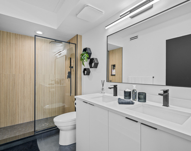 5155 Madison Street - Photo Thumbnail 20