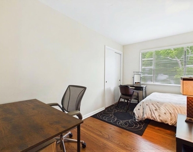 40 S Maywood Road - Photo Thumbnail 11