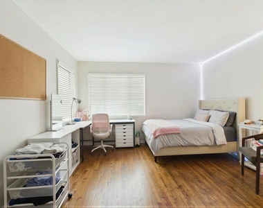 40 S Maywood Road - Photo Thumbnail 9