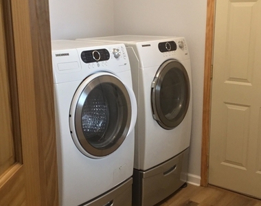 2508 Yarrow Lane - Photo Thumbnail 10