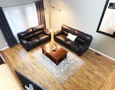 2508 Yarrow Lane - Photo Thumbnail 3