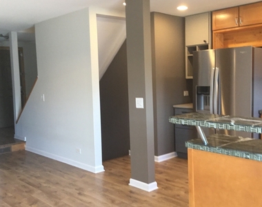 2508 Yarrow Lane - Photo Thumbnail 6