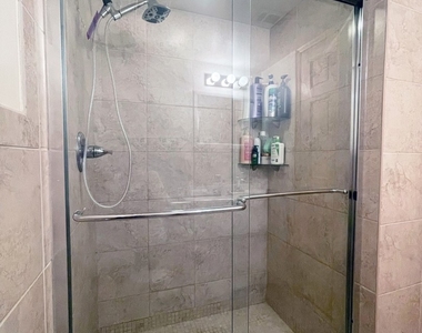 2508 Yarrow Lane - Photo Thumbnail 16
