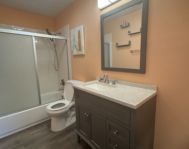 871 Cross Creek Court - Photo Thumbnail 26