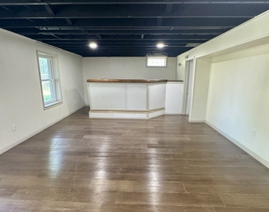 2518 13th Street - Photo Thumbnail 9