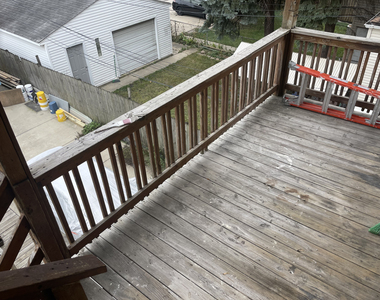 3237 N Ridgeway Avenue - Photo Thumbnail 14