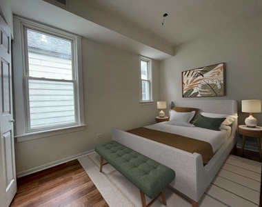 3237 N Ridgeway Avenue - Photo Thumbnail 9