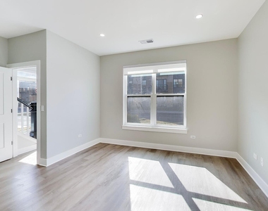 5424 Old Orchard Road - Photo Thumbnail 10