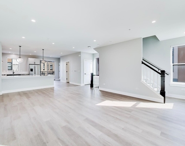 5424 Old Orchard Road - Photo Thumbnail 8