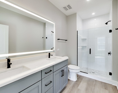 5424 Old Orchard Road - Photo Thumbnail 11