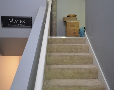 1906 Rena Lane - Photo Thumbnail 2