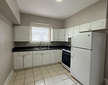 705 North Avenue - Photo Thumbnail 5
