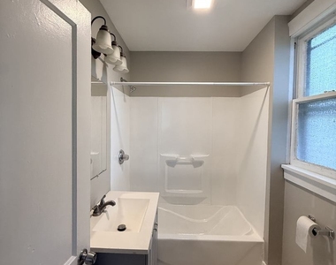 705 North Avenue - Photo Thumbnail 6