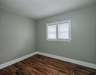 705 North Avenue - Photo Thumbnail 3