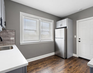 8210 S Marshfield Avenue - Photo Thumbnail 14