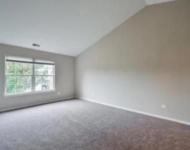 2919 Rutland Circle - Photo Thumbnail 8