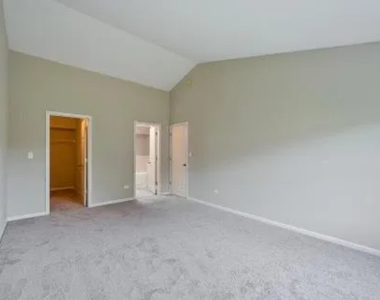 2919 Rutland Circle - Photo Thumbnail 9