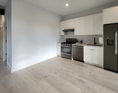 3228 W Palmer Street - Photo Thumbnail 6