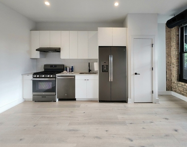 3228 W Palmer Street - Photo Thumbnail 3