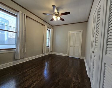 4231 N Marmora Avenue - Photo Thumbnail 11