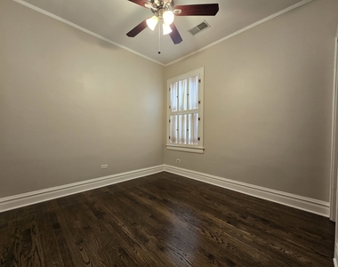 4231 N Marmora Avenue - Photo Thumbnail 9