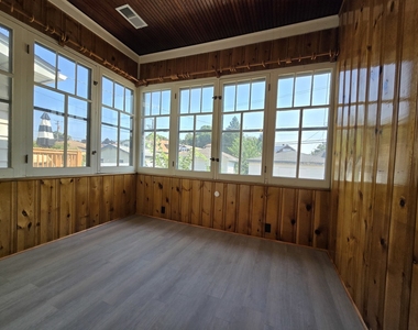 4231 N Marmora Avenue - Photo Thumbnail 12