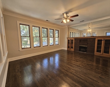 4231 N Marmora Avenue - Photo Thumbnail 1