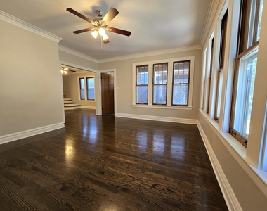 4231 N Marmora Avenue - Photo Thumbnail 3