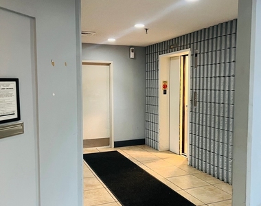 1750 N Marywood Avenue - Photo Thumbnail 4