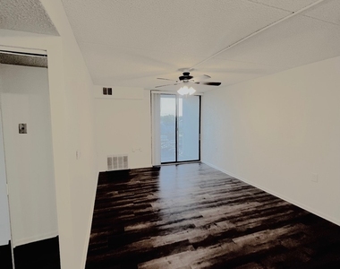 1750 N Marywood Avenue - Photo Thumbnail 21