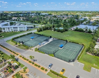 7402 Lake Breeze Drive - Photo Thumbnail 39