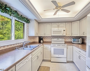 7402 Lake Breeze Drive - Photo Thumbnail 1