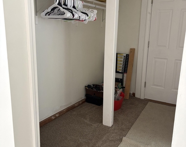 103 Durham - Photo Thumbnail 12