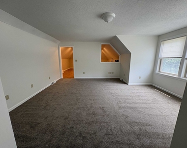 103 Durham - Photo Thumbnail 7