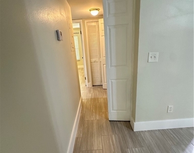 6136 Whiskey Creek Drive - Photo Thumbnail 21