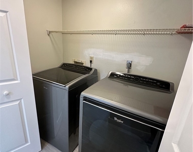 6136 Whiskey Creek Drive - Photo Thumbnail 22