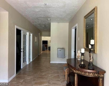 6136 Whiskey Creek Drive - Photo Thumbnail 34