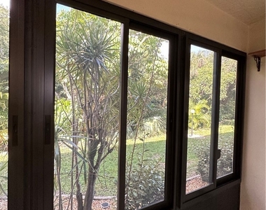 6136 Whiskey Creek Drive - Photo Thumbnail 15