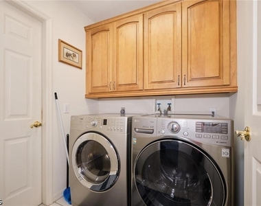 5507 Sw 14th Place - Photo Thumbnail 21