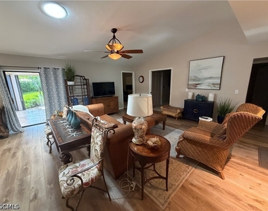 5883 Sand Oak Drive - Photo Thumbnail 2