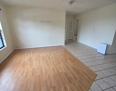 202 Eaglesmere Drive - Photo Thumbnail 1