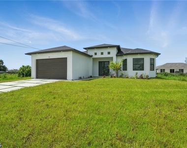 472 Rajah Street - Photo Thumbnail 22