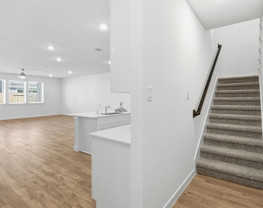 3538 Adelie Lane - Photo Thumbnail 2