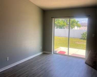 101 Nw 25th Street - Photo Thumbnail 3