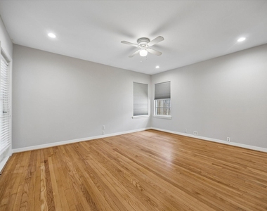 8511 Bluegate Street - Photo Thumbnail 15