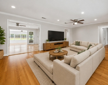 8511 Bluegate Street - Photo Thumbnail 1
