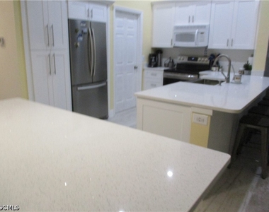 613 Se 2nd Terrace - Photo Thumbnail 8