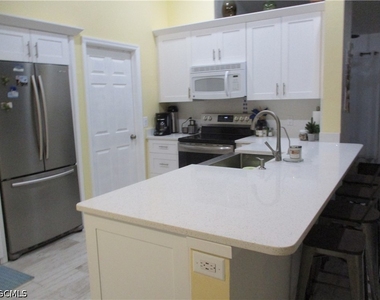 613 Se 2nd Terrace - Photo Thumbnail 9