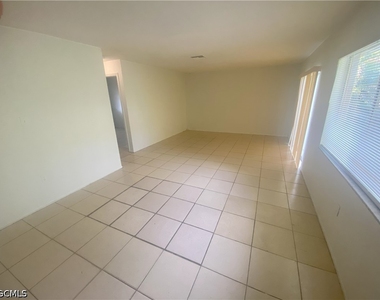 2920 Jackson Street - Photo Thumbnail 2