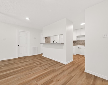 2334 Autumn Springs Lane - Photo Thumbnail 7